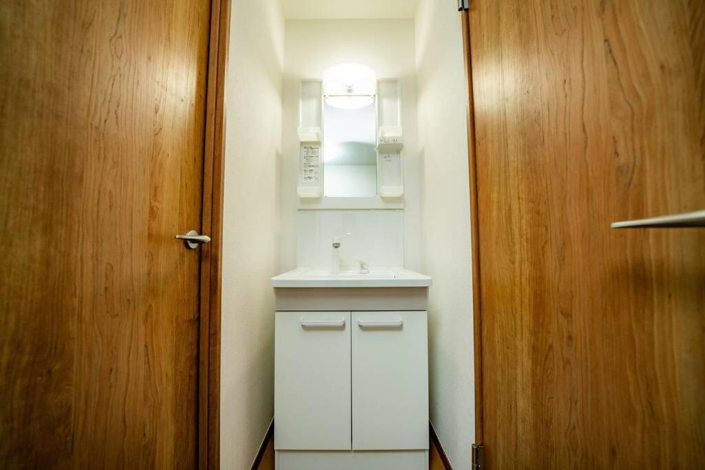 Kawanosou Shinjuku 1 minute Apartment Tokyo Bagian luar foto